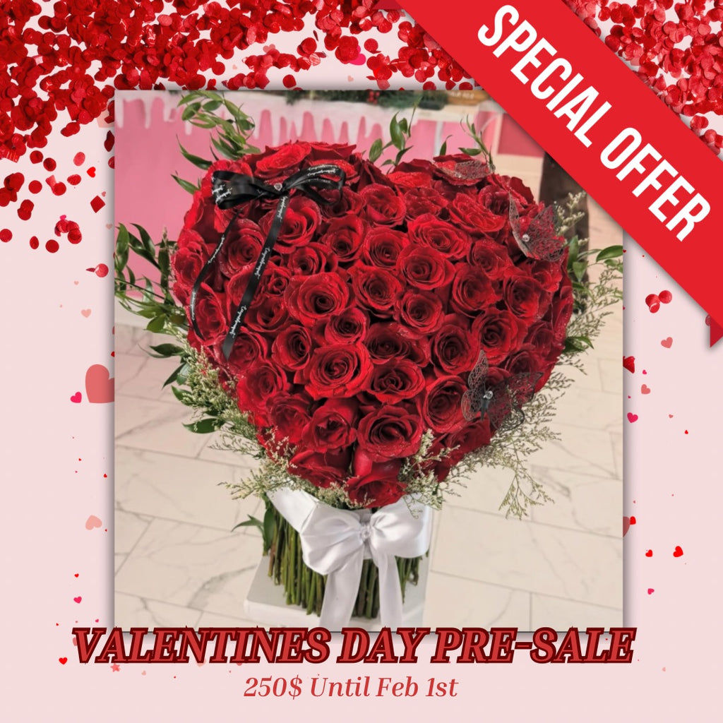 Luxe Rose Heart Stand